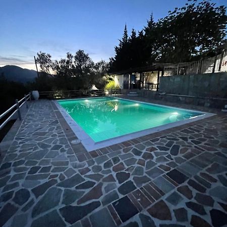 Villa Maroudia Kymi Eksteriør billede